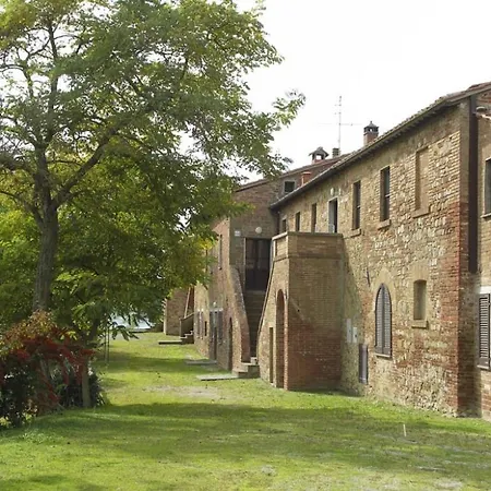 Caioncola Sleeps 6 Pool Wifi *