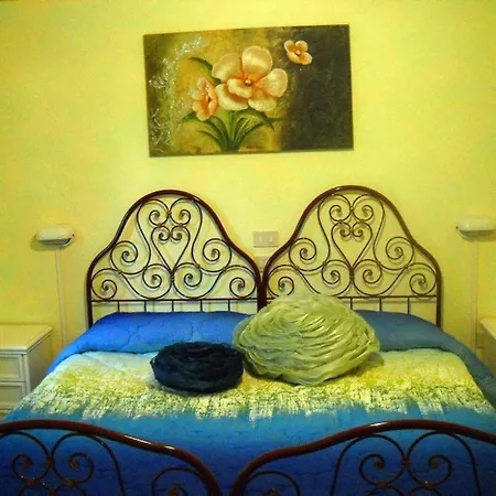Caioncola Sleeps 6 Pool Wifi