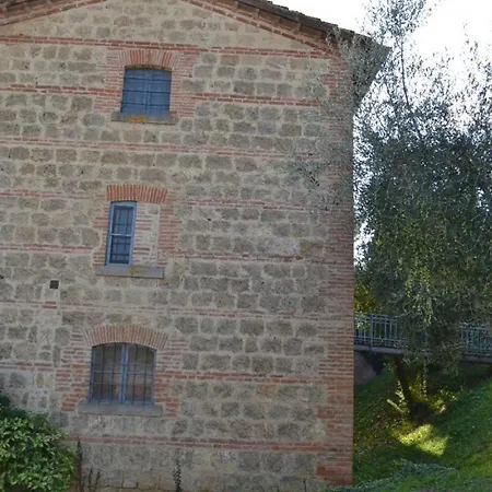 Caioncola Sleeps 6 Pool Wifi